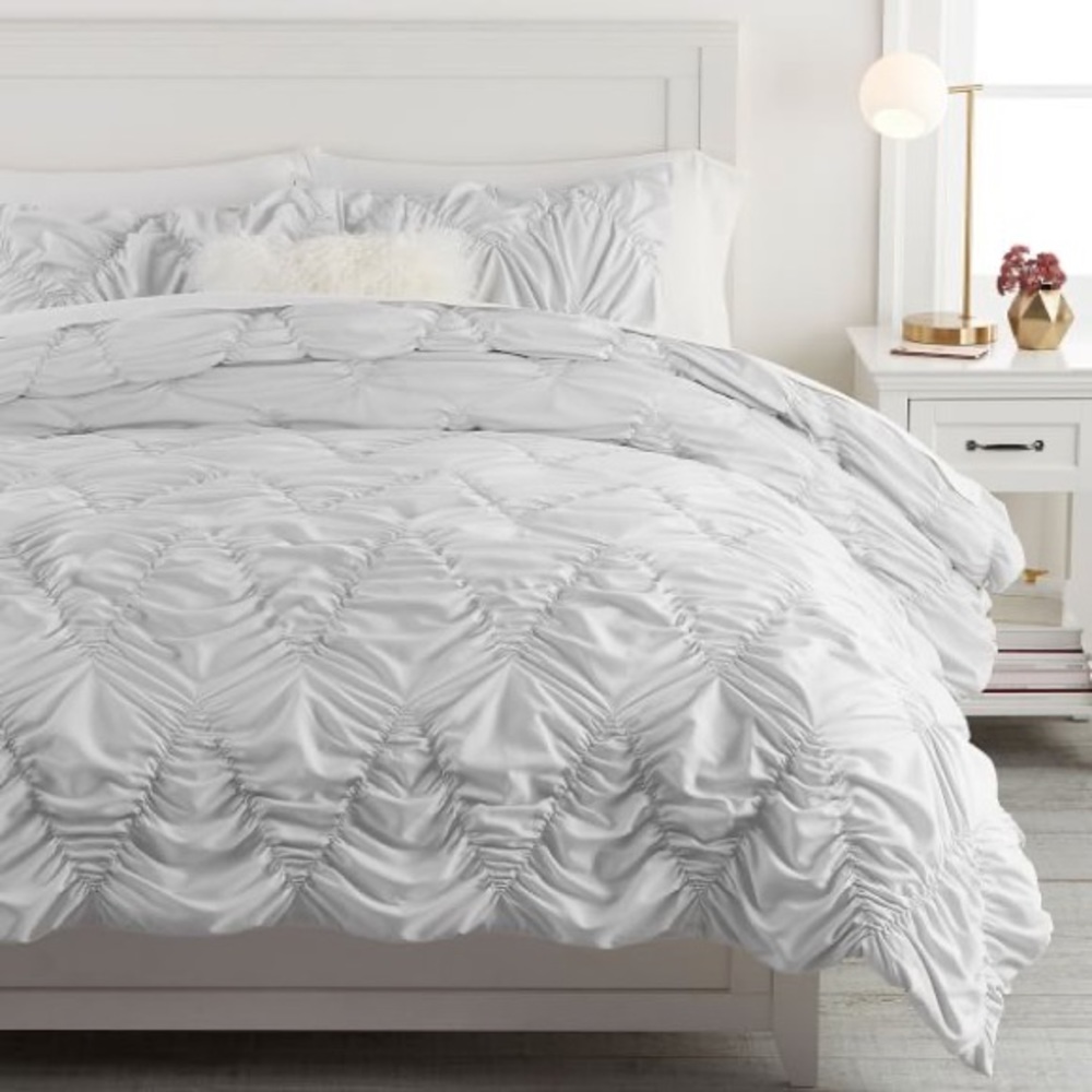 Pottery Barn Twin Comforter